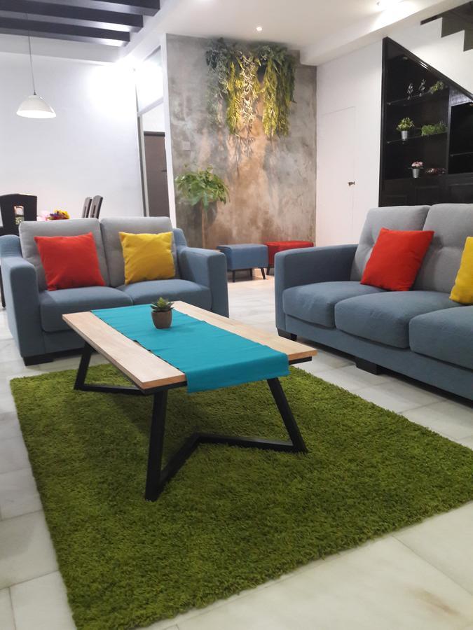 Jb Homestay Bukit Indah Wifi Ciq Mall Legoland Free Parking Johor Bahru Exterior foto